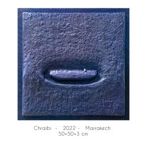 Mohamed-Yassine-Chraibi-2022-Toile-marouflee-sur-panneau-cire-pigmentee-plomb-50×50×3 / laplateforme55.org